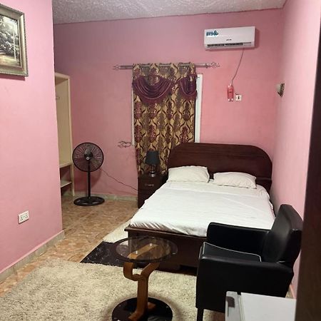 Caroline Trail Vila Freetown Exterior foto